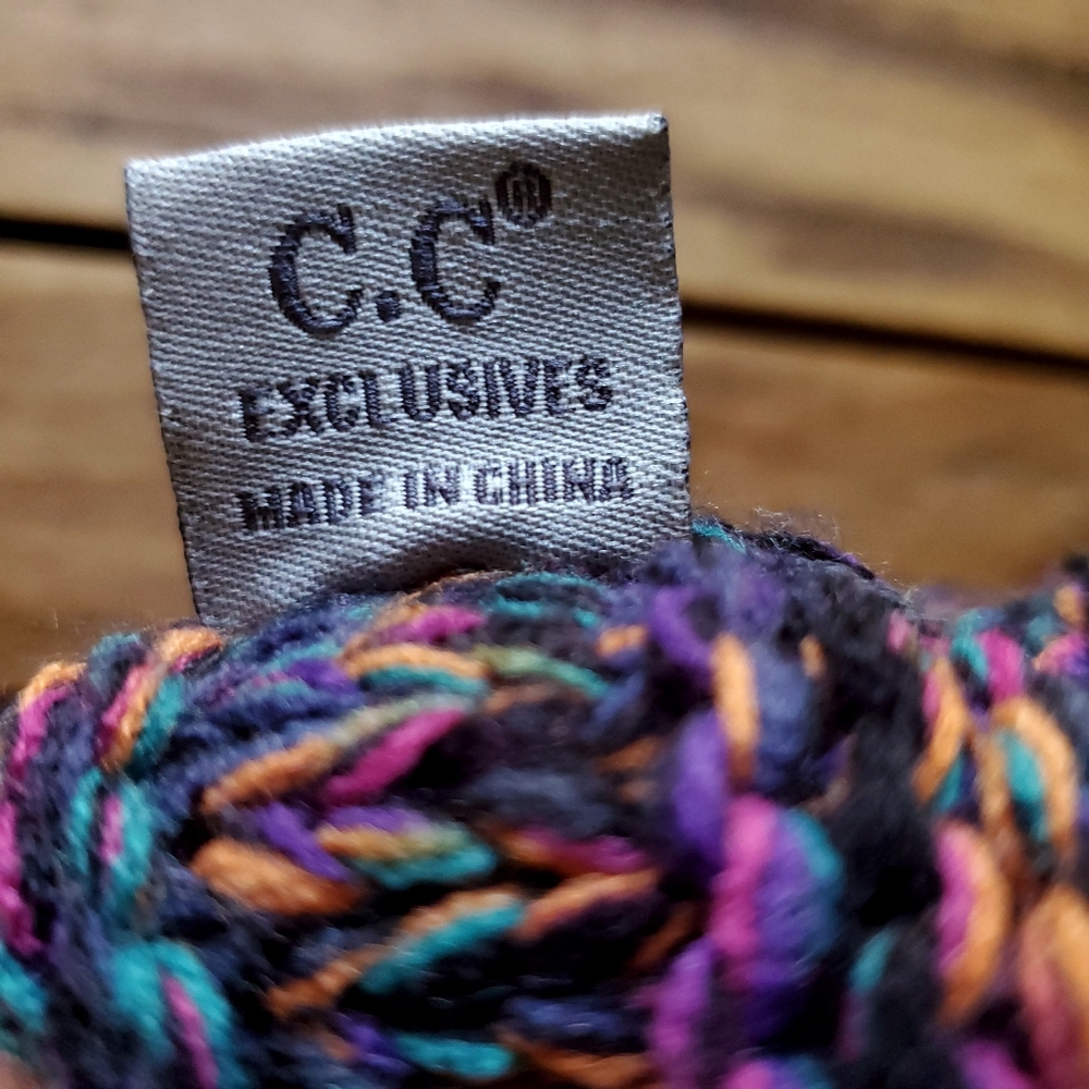 C. C Women’s Cable Knit Colorful Beanie - Picture 10 of 15